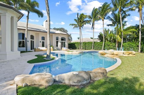 2270 Wilsee Rd, West Palm Beach FL  33410-2016 exterior