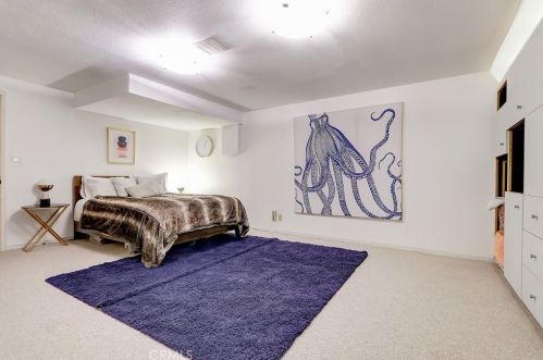 220 Beryl St, Redondo Beach CA  90277-2111 exterior