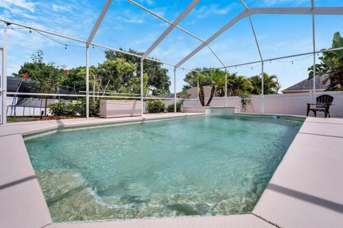 5759 High Ridge Loop, Lakeland FL  33812-5886 exterior