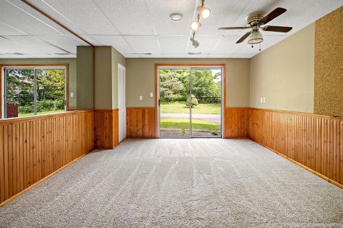 1704 Timberglen Dr, Imperial PA  15126-9248 exterior