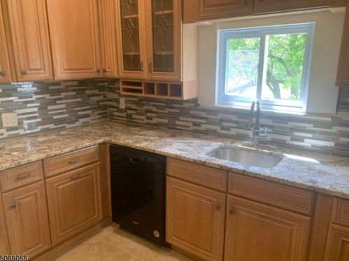 67 Pequannock Ave, Lincoln Park NJ  07035-1037 exterior