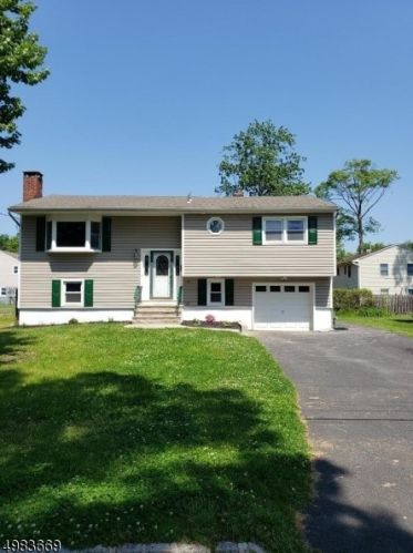 68 Fairmount Rd, Parsippany NJ  07054-3915 exterior
