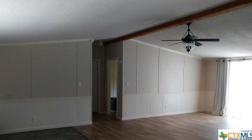 500 Tannenbaum Ln, Seguin TX  78155-0907 exterior