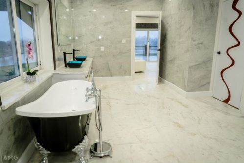 703 Leaning Oak Trl, Richmond TX  77406-4653 exterior