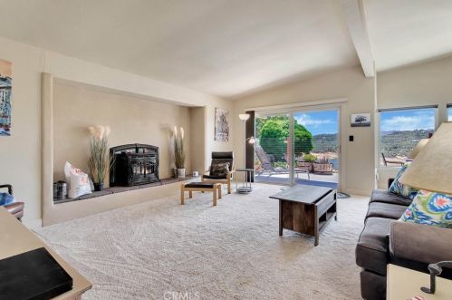 8121 Smith Point Rd, Lake Nacimiento CA  93426-9633 exterior