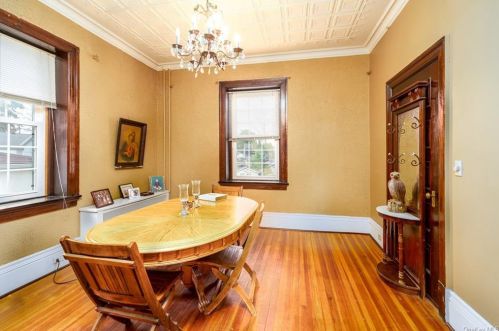 21 Fort Putnam St, Highland Falls NY  10928-2026 exterior