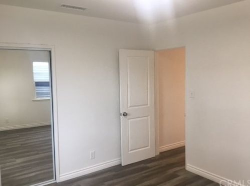 5134 Ashworth St, Lakewood CA  90712-1280 exterior