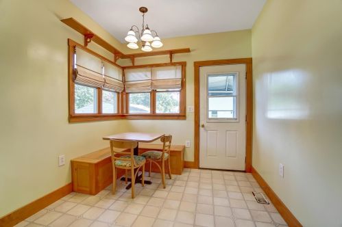 649 Sandusky Ave, Bellefontaine OH  43311-2746 exterior