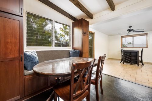 2170 Aamanu St, Pearl City HI  96782-1306 exterior