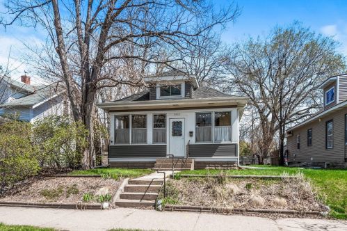 2413 Madison St, Minneapolis, MN 55418-3551