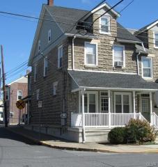 1691 Newport Ave, Northampton PA  18067-1449 exterior