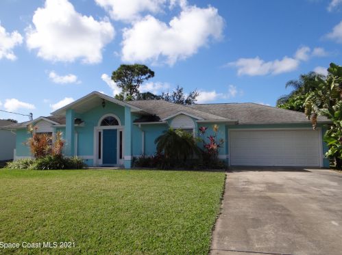 513 Wimbrow Dr, Sebastian, FL 32958-4377