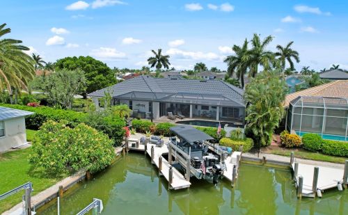 200 Angler Ct, Marco Island FL  34145-4203 exterior