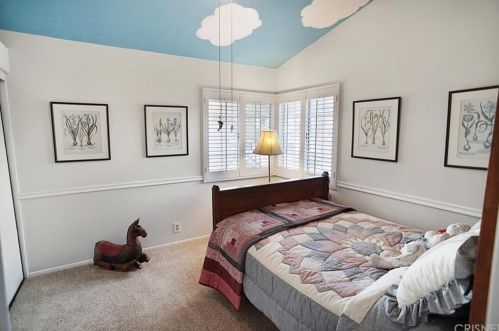 22924 White Pine Pl, Santa Clarita CA  91390-4120 exterior