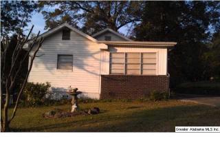 1007 Barnes Dr, Bessemer, AL 35020-7907
