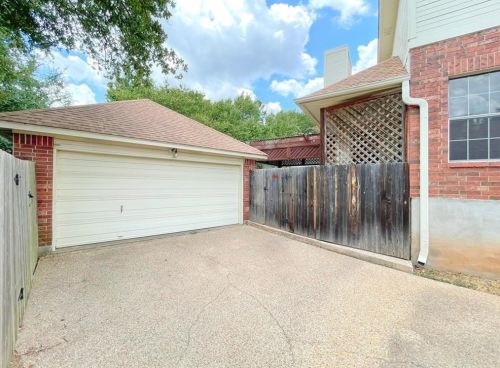10915 Enchanted Rock Cv, Austin TX  78726-1336 exterior