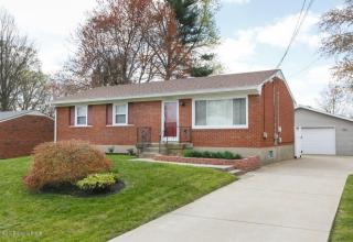 9312 Cloverwood Ln, Louisville, KY 40291-1302