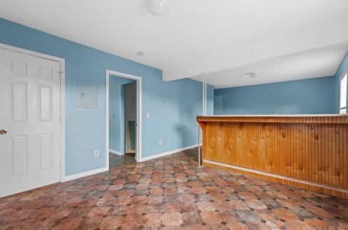 140 Chestnut St, Norwich CT  exterior