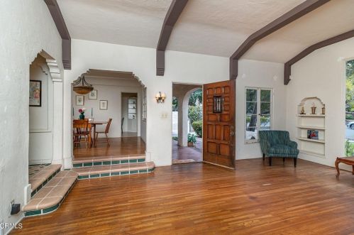 3545 Downing Ave, Glendale, CA 91208-1207
