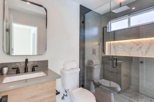 6381 Amberly St, San Diego CA  92120-2101 exterior