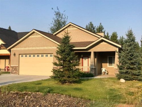 748 Deer Frst Dr, Mccall ID  83638-3204 exterior