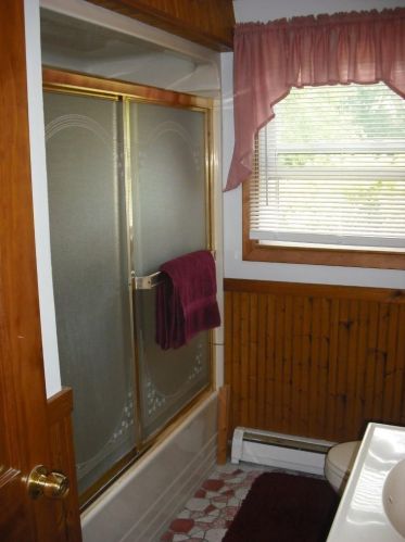 524 Marlboro St, Keene NH  03431-4312 exterior