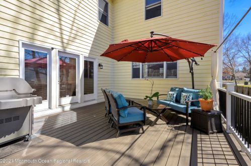 6 Cedar Ct, Jackson Twp NJ  08527-1161 exterior