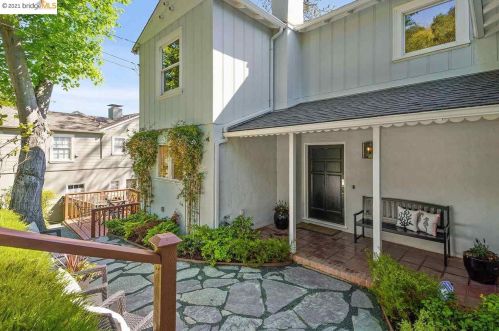 5647 Cabot Dr, Oakland, CA 94611-2247