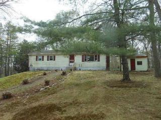100 Oak St, Hopkinton RI  02804-2208 exterior
