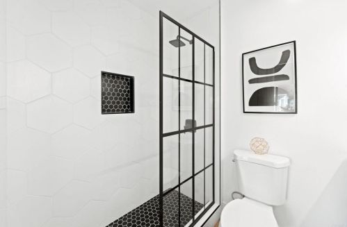 244 27th St, San Diego CA  92102-3118 exterior