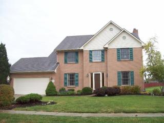 119 Old Carriage Dr, Englewood, OH 45322-1171