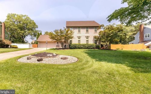 716 Carter Hill Dr, West Deptford NJ  08066-1903 exterior