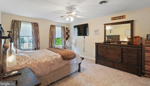 195 Apple Blossom Dr, Camden-Wy DE  19934-1970 exterior