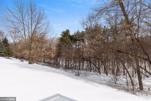 590 Evergreen Dr, New Johannesburg WI  54017-2245 exterior