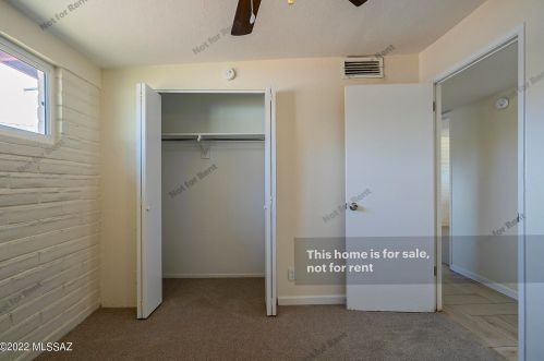 8217 19th St, Tucson AZ  85710-5915 exterior