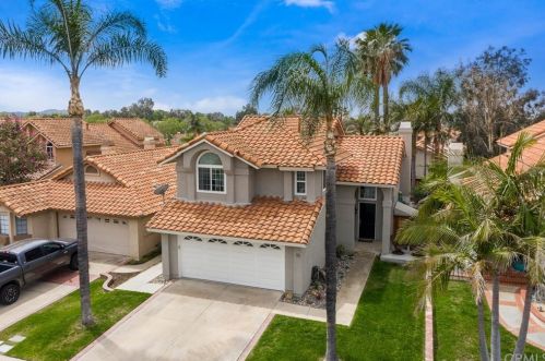 13 Los Abitos, Trabuco Canyon, CA 92688-1631