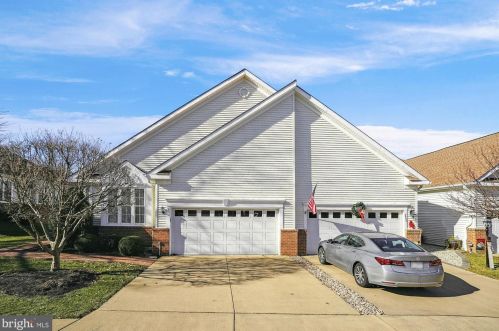 6934 Cumberstone Pl, Gainesville VA  20155-3018 exterior