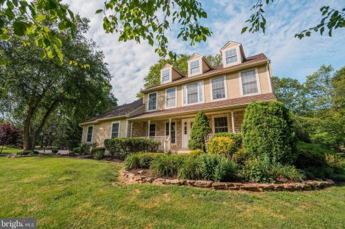 524 Richards Cir, Pottstown, PA 19465-7492