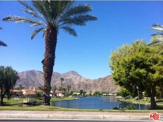 48617 Calle Esperanza, La Quinta CA  92253-6206 exterior