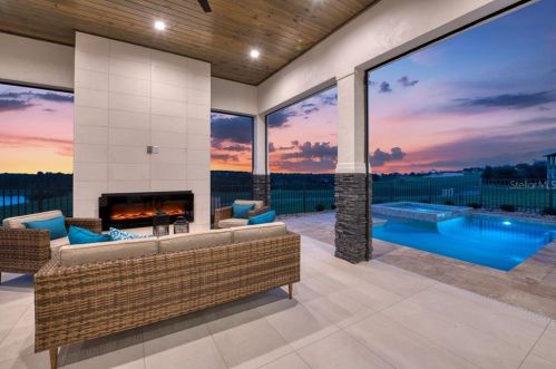 16035 Vetta Dr, Montverde FL  34756-3520 exterior