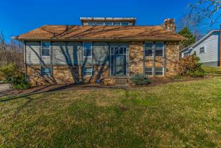 1429 Mount Vista Dr, Knoxville, TN 37920-9579