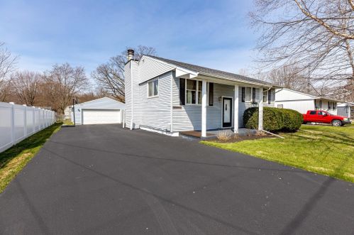 2477 Capaldi Dr, Marion, OH 43302-8630