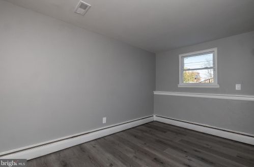 1400 Thompson Ave, Gloucester NJ  08030-2257 exterior