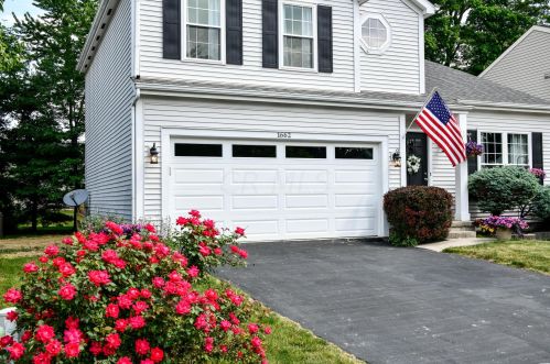 1662 Meadowlark Ln, Marysville, OH 43040-8495