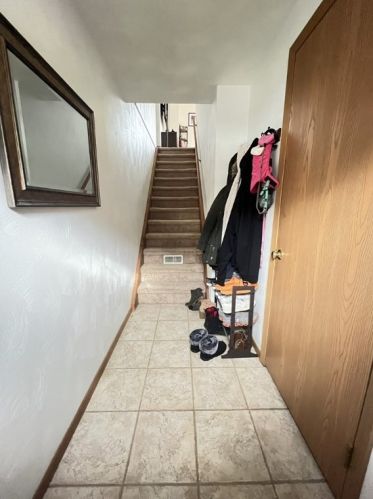 124 Pine Ct, Pittsburgh, PA 15239-1953