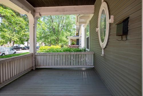 1034 Ashland Ave, Saint Paul, MN 55104-7001