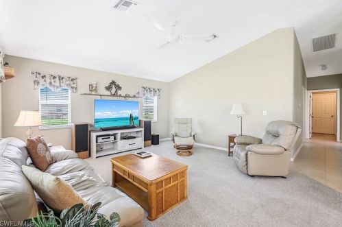 413 17th Pl, Cape Coral FL  33909-2205 exterior