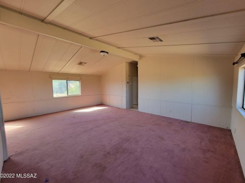 3181 Green Park Dr, Mescal, AZ 85602-7782