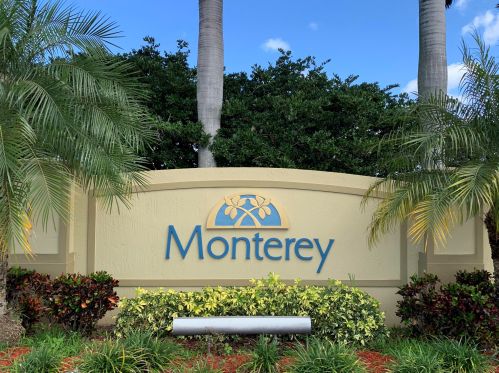 212 Lake Monterey Cir, Boynton Beach, FL 33426-8442