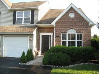 6592 Hickory Rd, Macungie PA  18062-8742 exterior